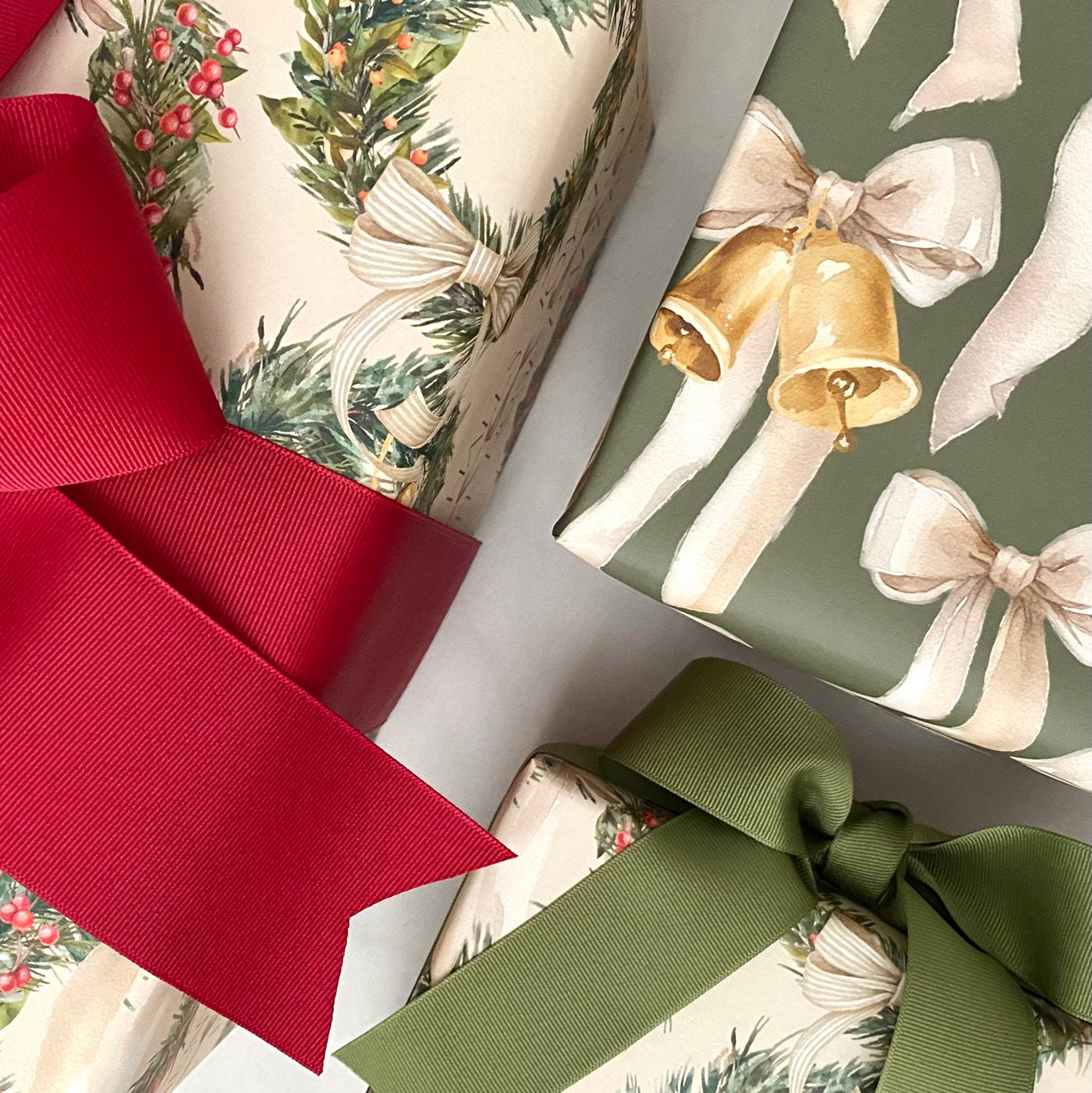 Classic Christmas Reversible Gift Wrap