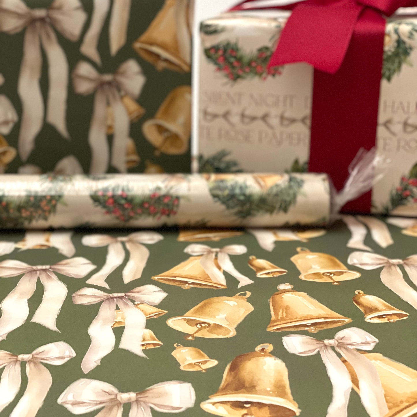 Classic Christmas Reversible Gift Wrap